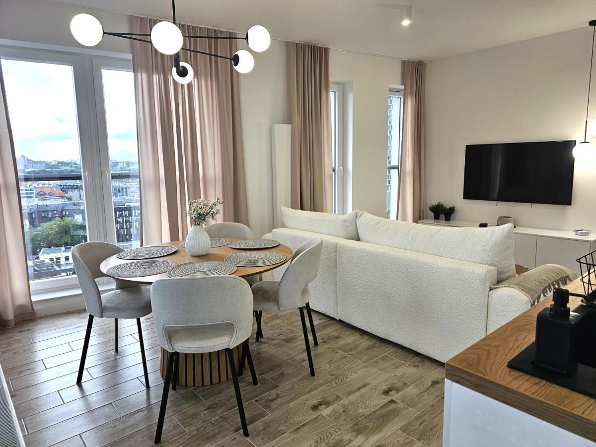Urban Apartments Luxury Skyline Sokolska Towers 30A, 2 Free Garages, Gym & Sauna, Self Check-In Katowice Luaran gambar