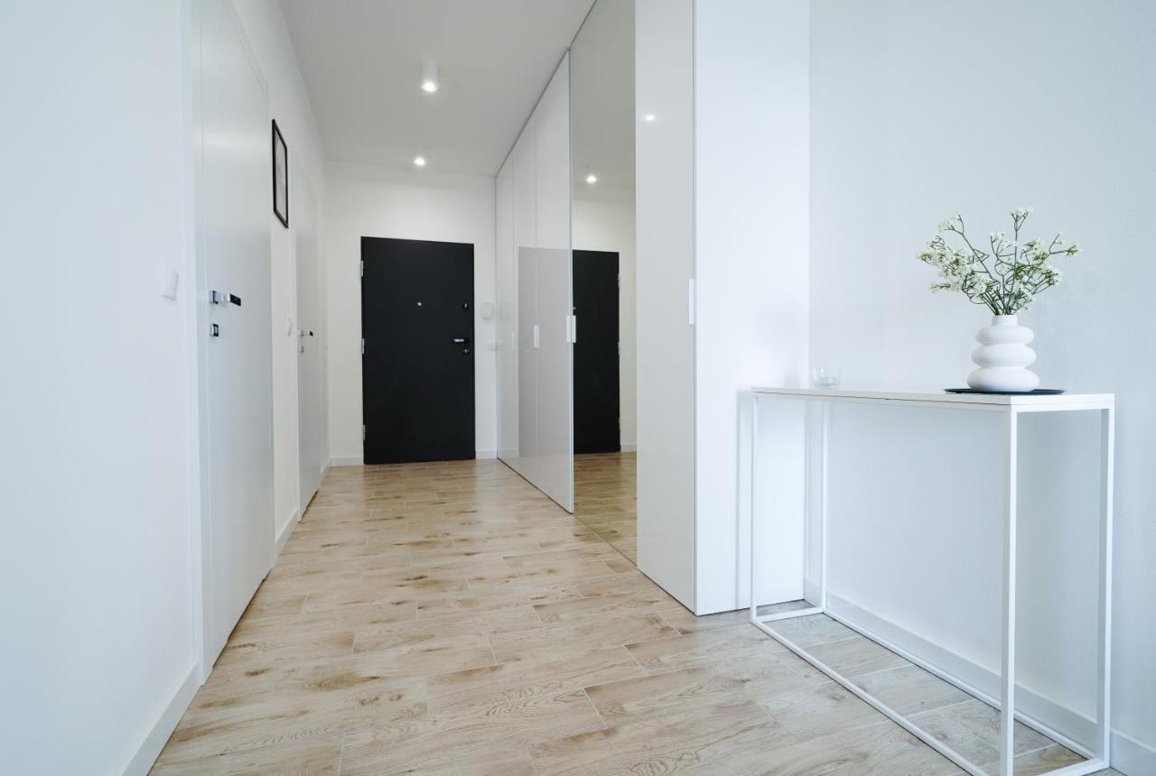 Urban Apartments Luxury Skyline Sokolska Towers 30A, 2 Free Garages, Gym & Sauna, Self Check-In Katowice Luaran gambar