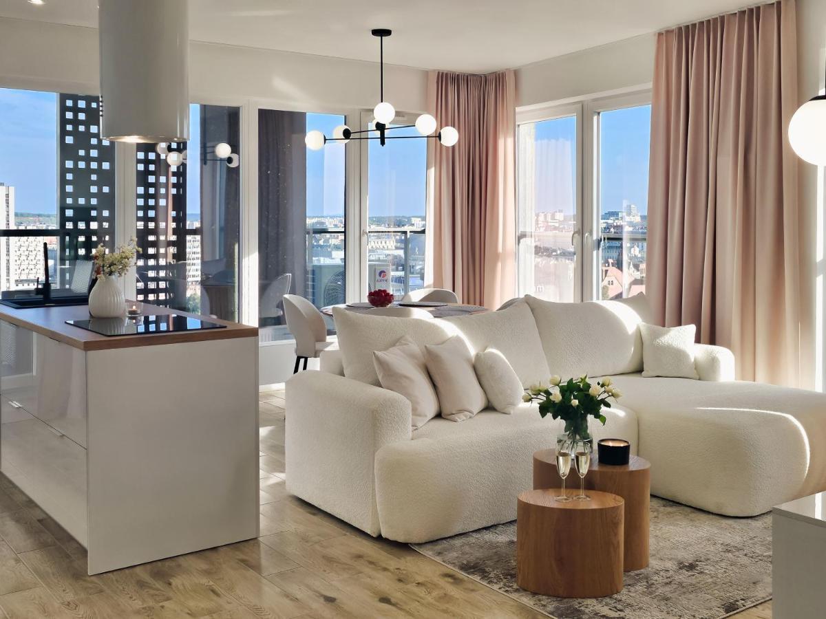 Urban Apartments Luxury Skyline Sokolska Towers 30A, 2 Free Garages, Gym & Sauna, Self Check-In Katowice Luaran gambar