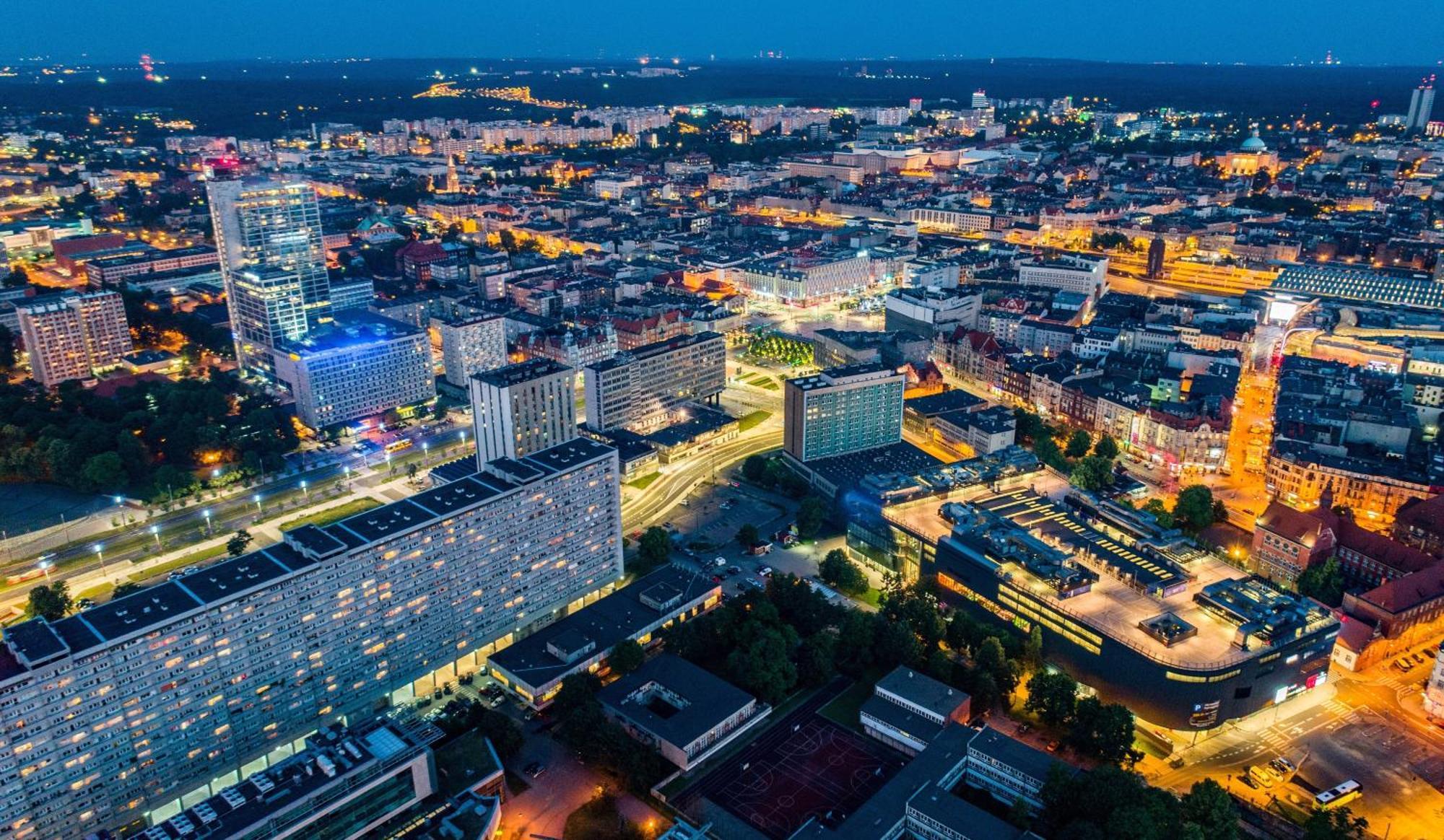 Urban Apartments Luxury Skyline Sokolska Towers 30A, 2 Free Garages, Gym & Sauna, Self Check-In Katowice Luaran gambar